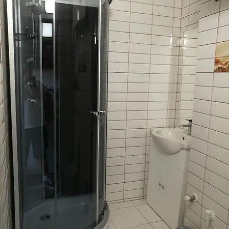 Hanga Apartman Apartment *