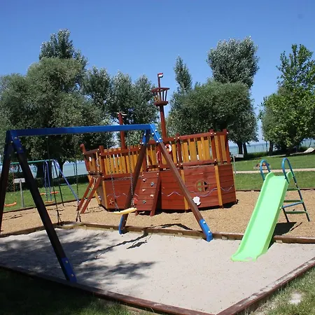 Hanga Appartamento Siófok